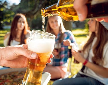 Behalten Sie den Geschmack, halten Sie den Alkohol zurück | DSM Food & Beverage